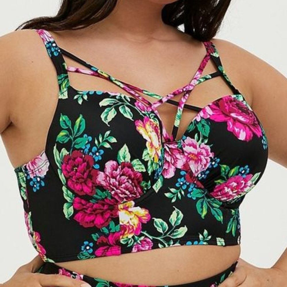 Torrid Bikini top Size 0 (D-DD)